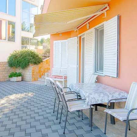 Regina Del Mare Apartment