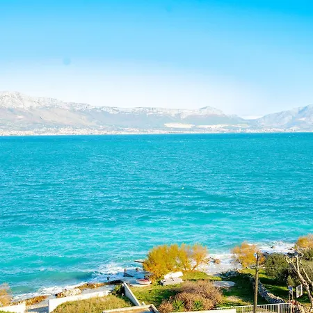 Regina Del Mare Apartment Slatine