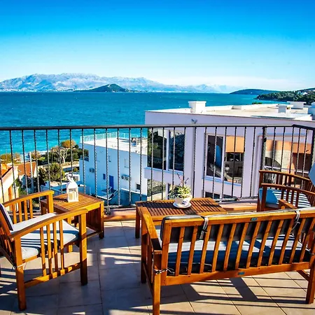 Regina Del Mare Apartment