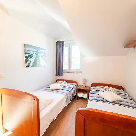 Regina Del Mare Apartment