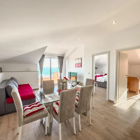 Apartment Regina Del Mare Slatine