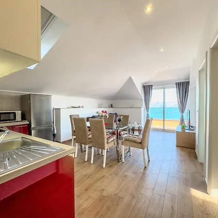 Regina Del Mare Apartment