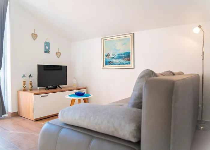 Regina Del Mare Apartment *