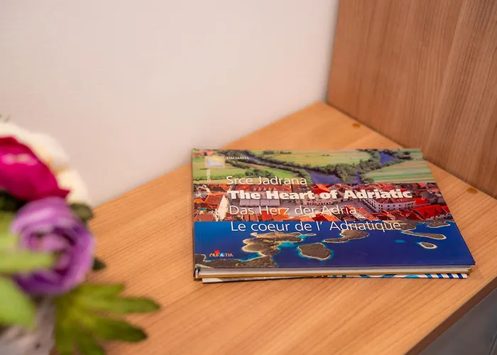 Apartment Regina Del Mare Slatine