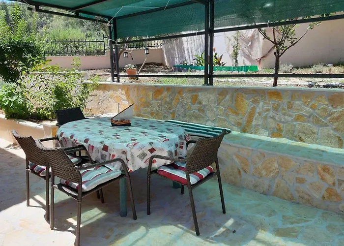 Regina Del Mare Apartment Slatine